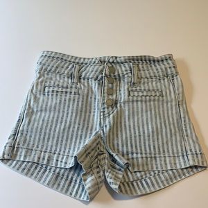 High Rise Slim Fit KanCan shorts